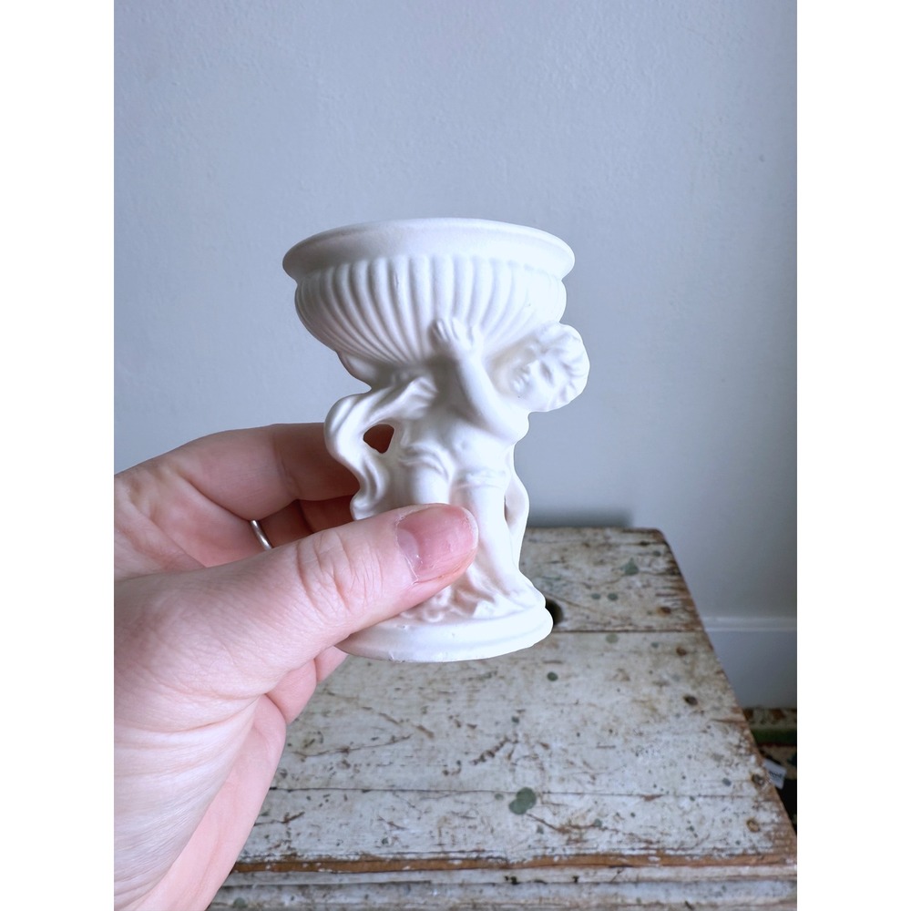 Vintage White Bisque Porcelain Cherub Figurine Bowl Putto Neoclassical Decor - Picture 3 of 3